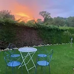 L'echo Des Bois Bed & Breakfast 3*