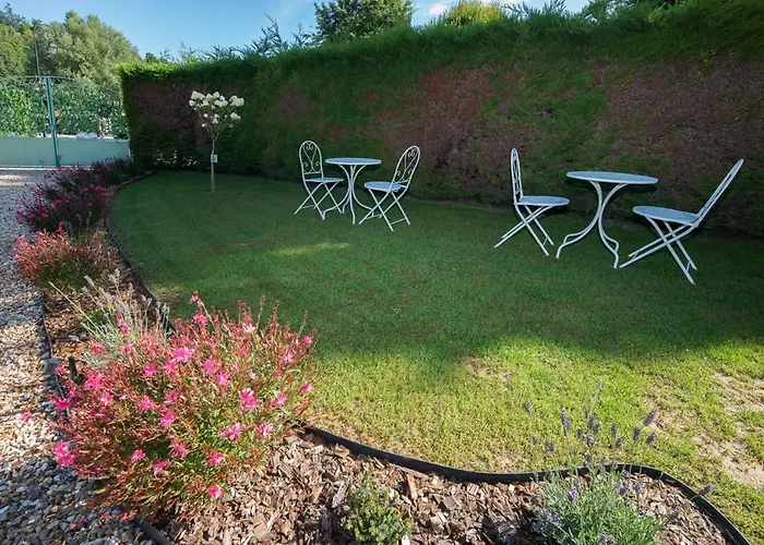 ベッド・アンド・ブレックファスト L'echo Des Bois